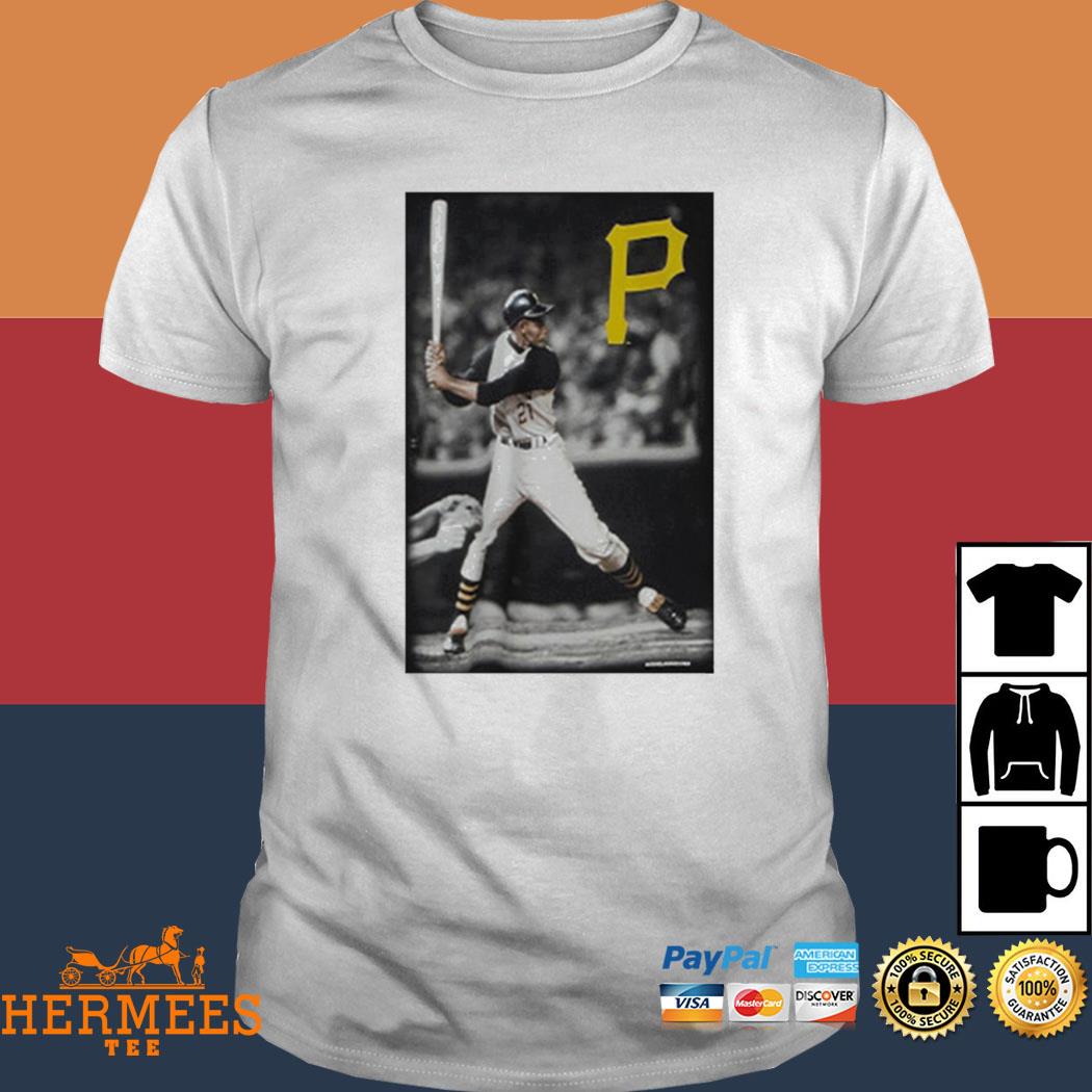 Mitchell & Ness Roberto Clemente Batter Up Black T-Shirt - Yesweli